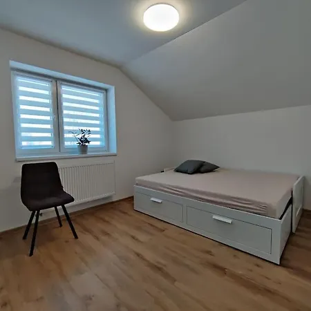 V Centre Mesta Appartement