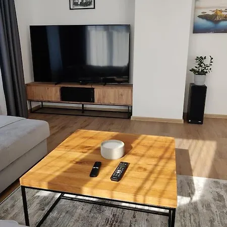 V Centre Mesta Апартаменты Трстена